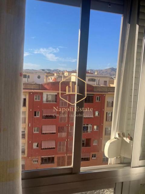 Napoli Estate presenta - Piso alto con balcón a metros del mar | Huelin - Málaga Capital