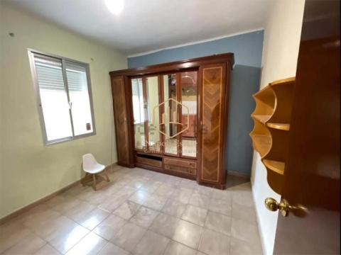 Oportunidad con gran potencial en Málaga - piso exterior, luminoso y perfecto para invertir o vivir