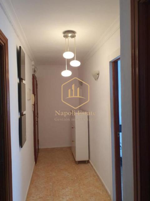 Amplia vivienda con vistas despejadas y excelente ubicación