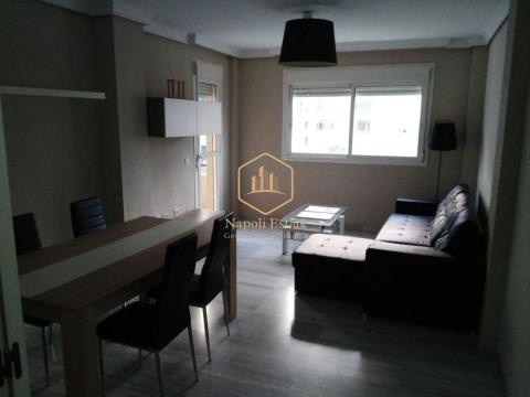 Piso en Alquiler Larga estancia / Torremolinos (terraza y parking)