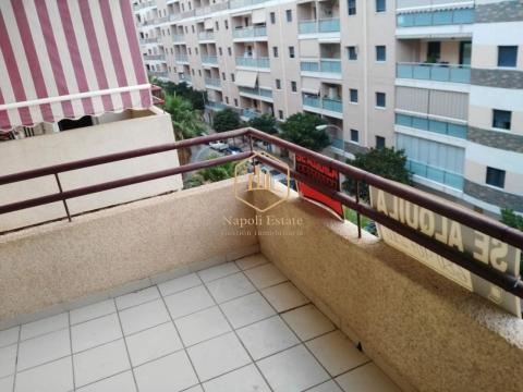 Piso en Alquiler Larga estancia / Torremolinos (terraza y parking)