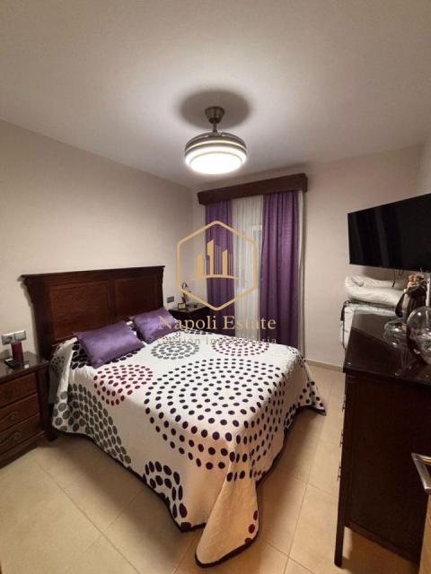 Piso completamente reformado en venta en Coín - Luminosidad, amplitud y listo para entrar a vivir.