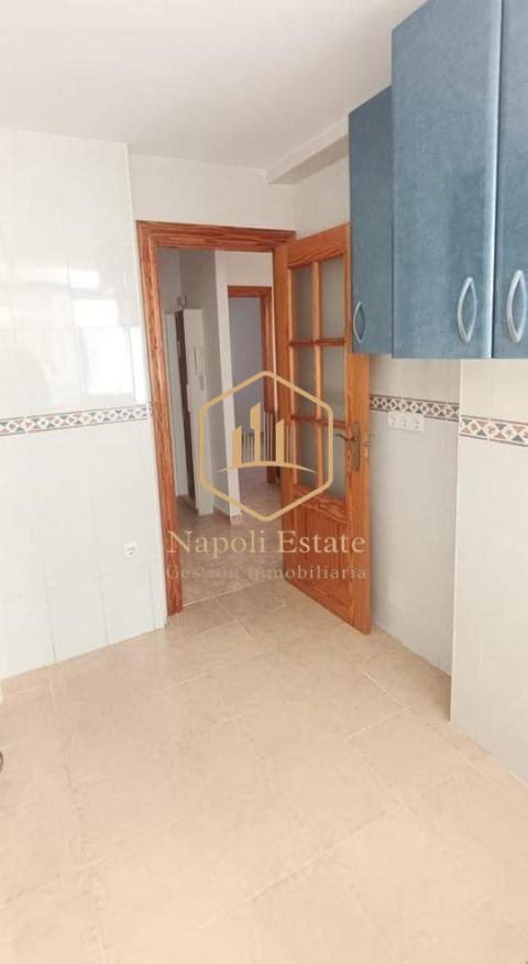 Exclusivo piso exterior en venta en el centro de Fuengirola - Luminosidad, privacidad y excelente ubicación