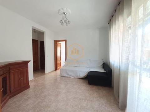 Exclusivo piso exterior en venta en el centro de Fuengirola - Luminosidad, privacidad y excelente ubicación