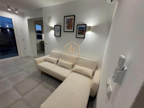 NAPOLI ESTATE presenta esta excelente oportunidad en Málaga capital