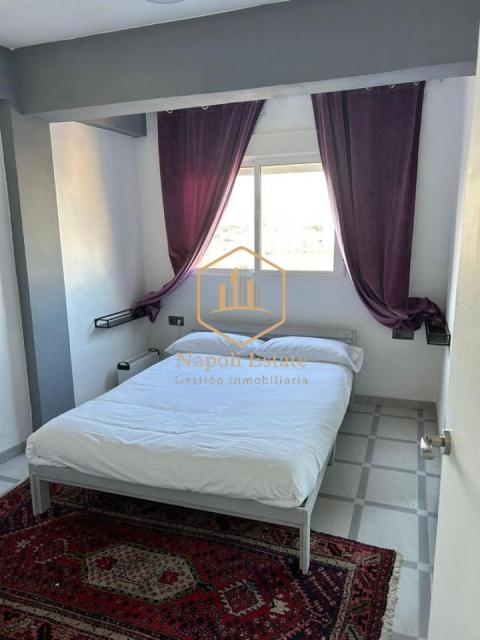 Alquiler Luminoso piso en Huelin con vistas a la Catedral y a pasos de la playa