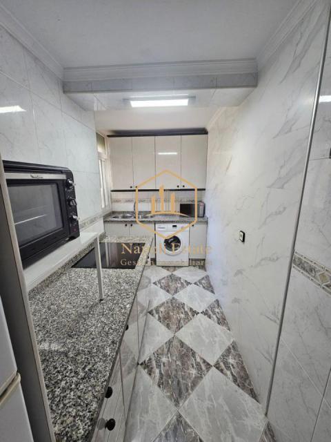 NAPOLI ESTATE presenta este luminoso piso a pasos del mar en Huelin