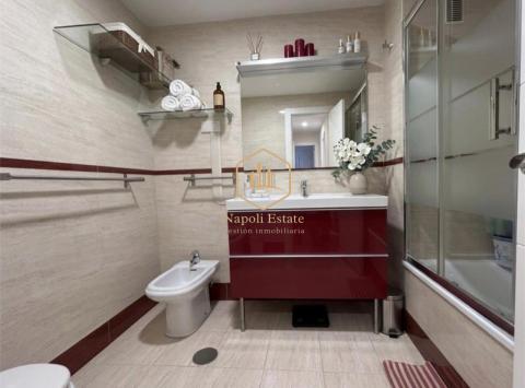 NAPOLI ESTATE presenta EXCLUSIVA propiedad en urbanizacion - Parque Litoral, Málaga