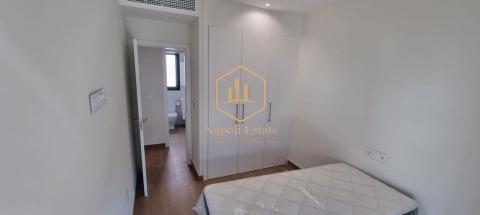 NAPOLI ESTATE presenta piso de obra reciente con garaje y trastero en Ortega y Gasset