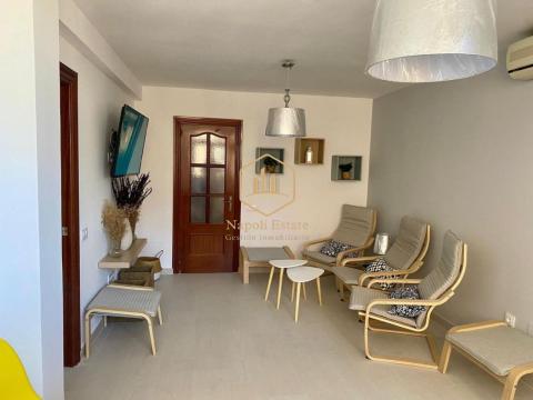 Napoli Estate presenta este magnífico piso totalmente reformado junto al Metro Puerta Blanca
