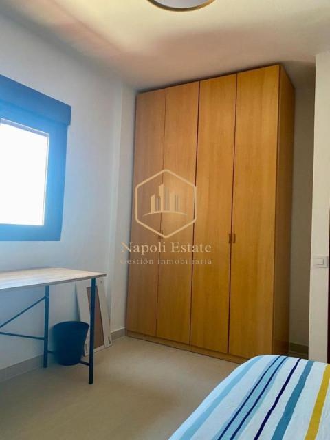 Napoli Estate presenta este magnífico piso totalmente reformado junto al Metro Puerta Blanca