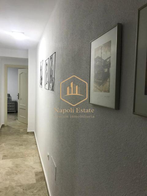 Napoli Estate presenta esta excelente vivienda en alquiler de larga temporada