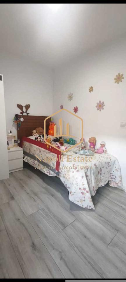 Piso luminoso de 3 dormitorios en Barriada Victoria Eugenia, Málaga
